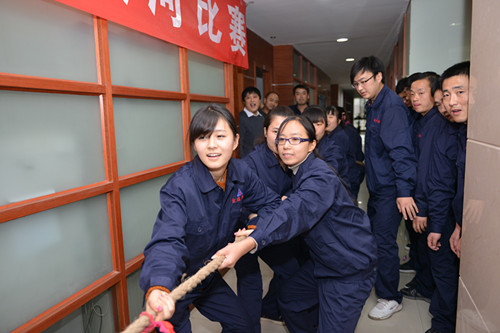 員工拔河比賽(圖1)