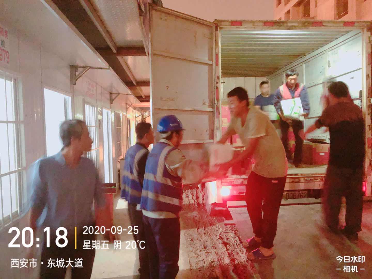 雙節前、公司高層領導赴各項目部慰問一(yī / yì ／yí)線員工(圖5)