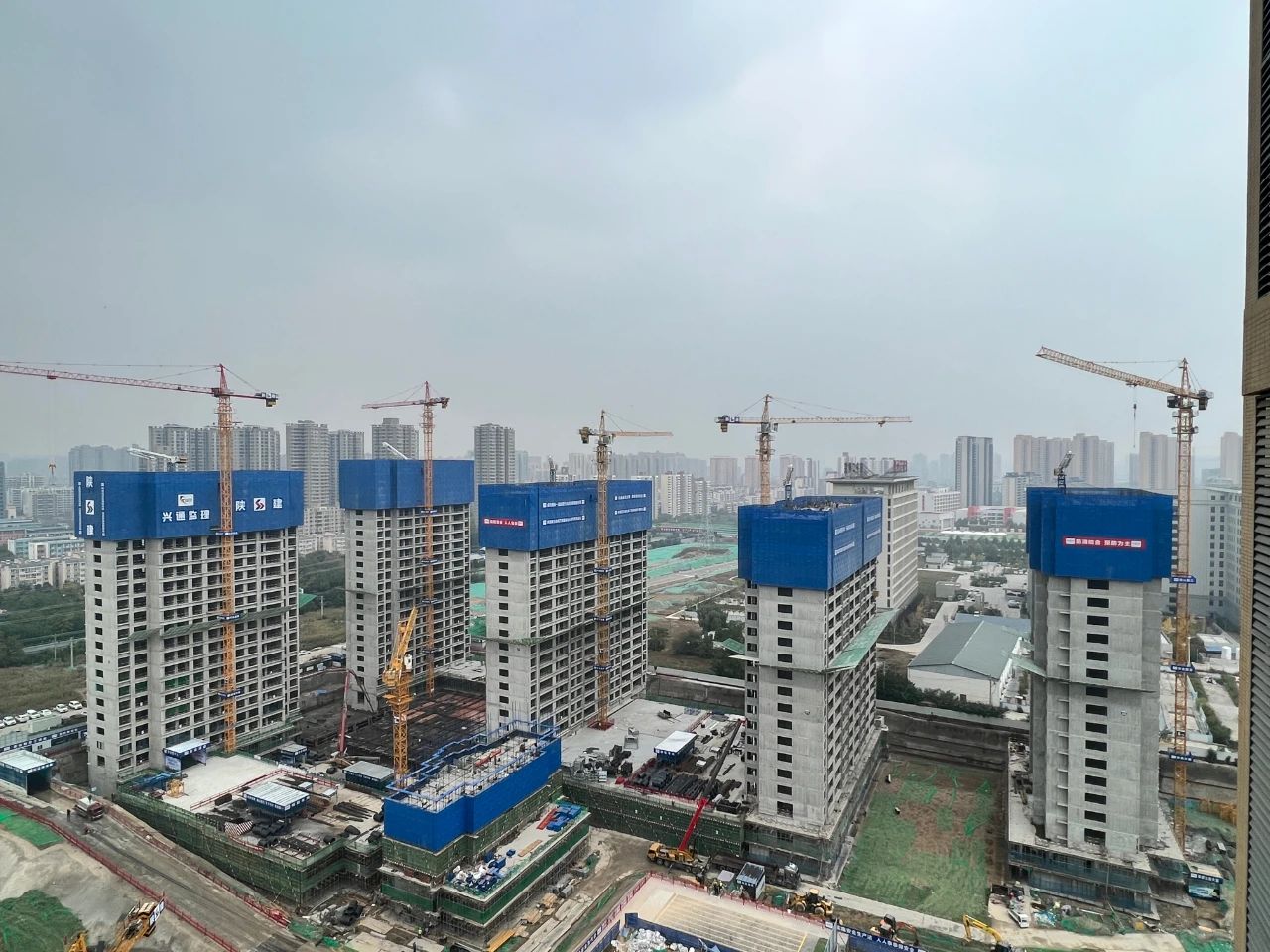 尚悅居項目喜獲陝建十佳文明工地(dì / de)