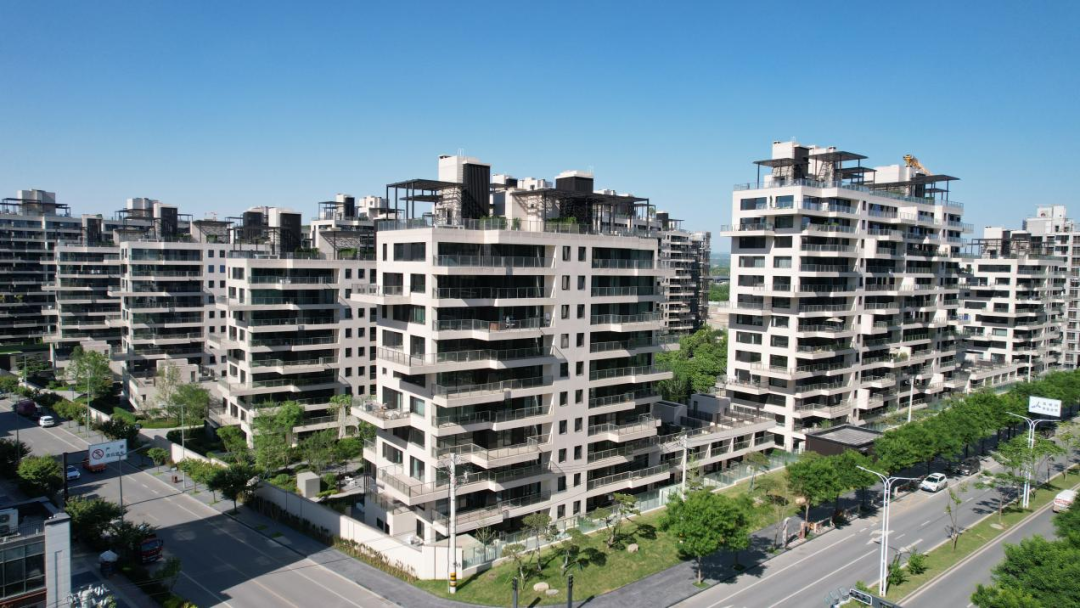 喜報！金盛承建的(de)曲江·玫瑰園二期項目喜獲詹天佑獎優秀住宅小區金獎！